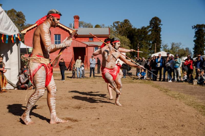 Nulungu Dreaming performing at NAIDOC Week at Rouse Hill Estate